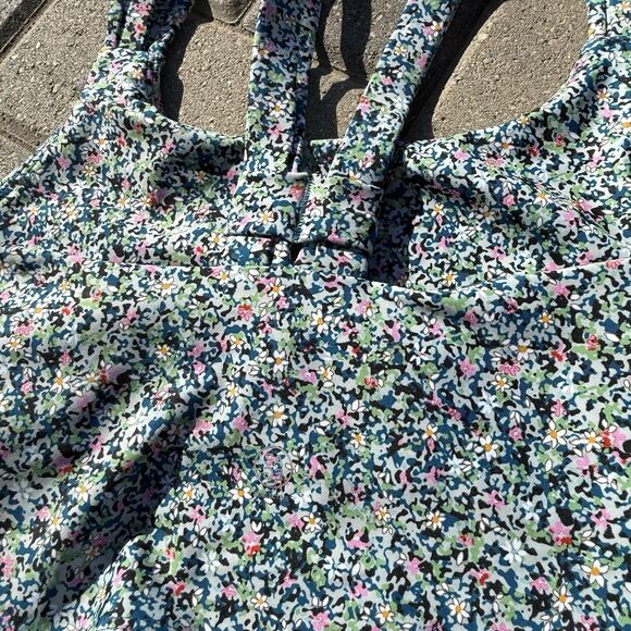 Sage Collective Set Sport Bra And Biker Short Floral Blue Static Ditsy NWT XS - Picture 9 of 13
